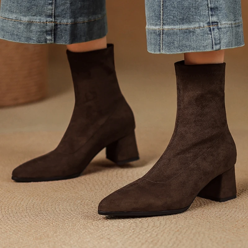 

Woman Ankle Boots 2025 Autumn Winter Point Toe Low Heel Flock Black Comfortable Short Boot Lady Shoes Zapatos Mujer Faxu Suede