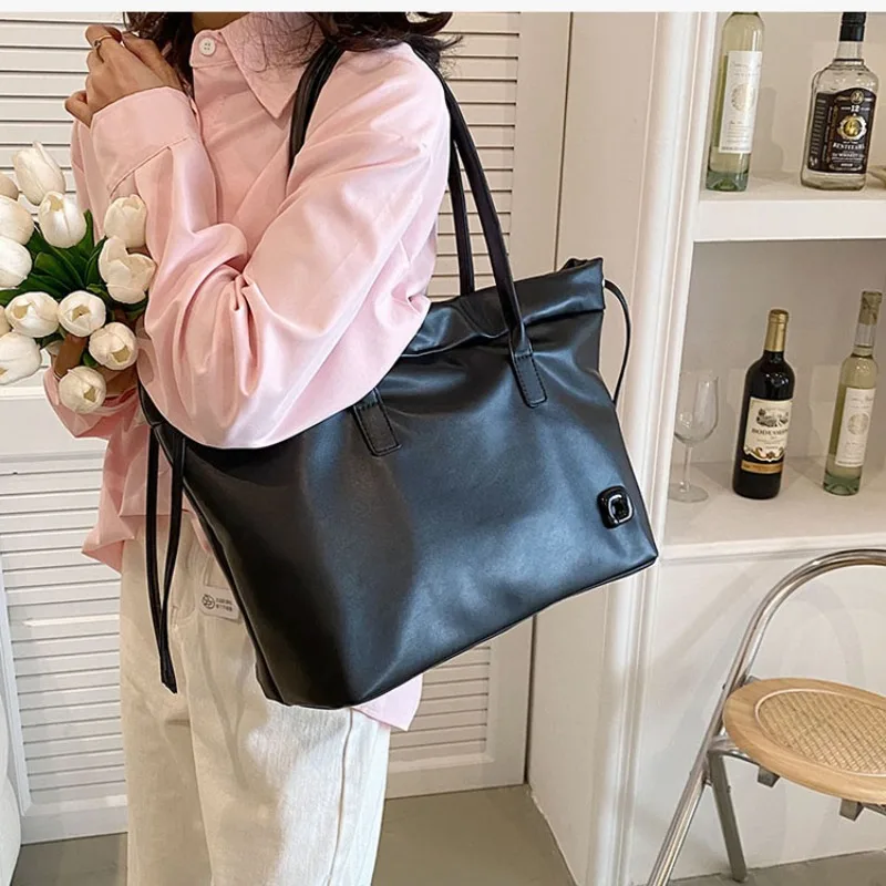 Nylon Shoulder Crossbody Bag Large Capacity Women\'s Bag Fashion Tote Shopping Bag Travel Bag Wallet Schoolbag