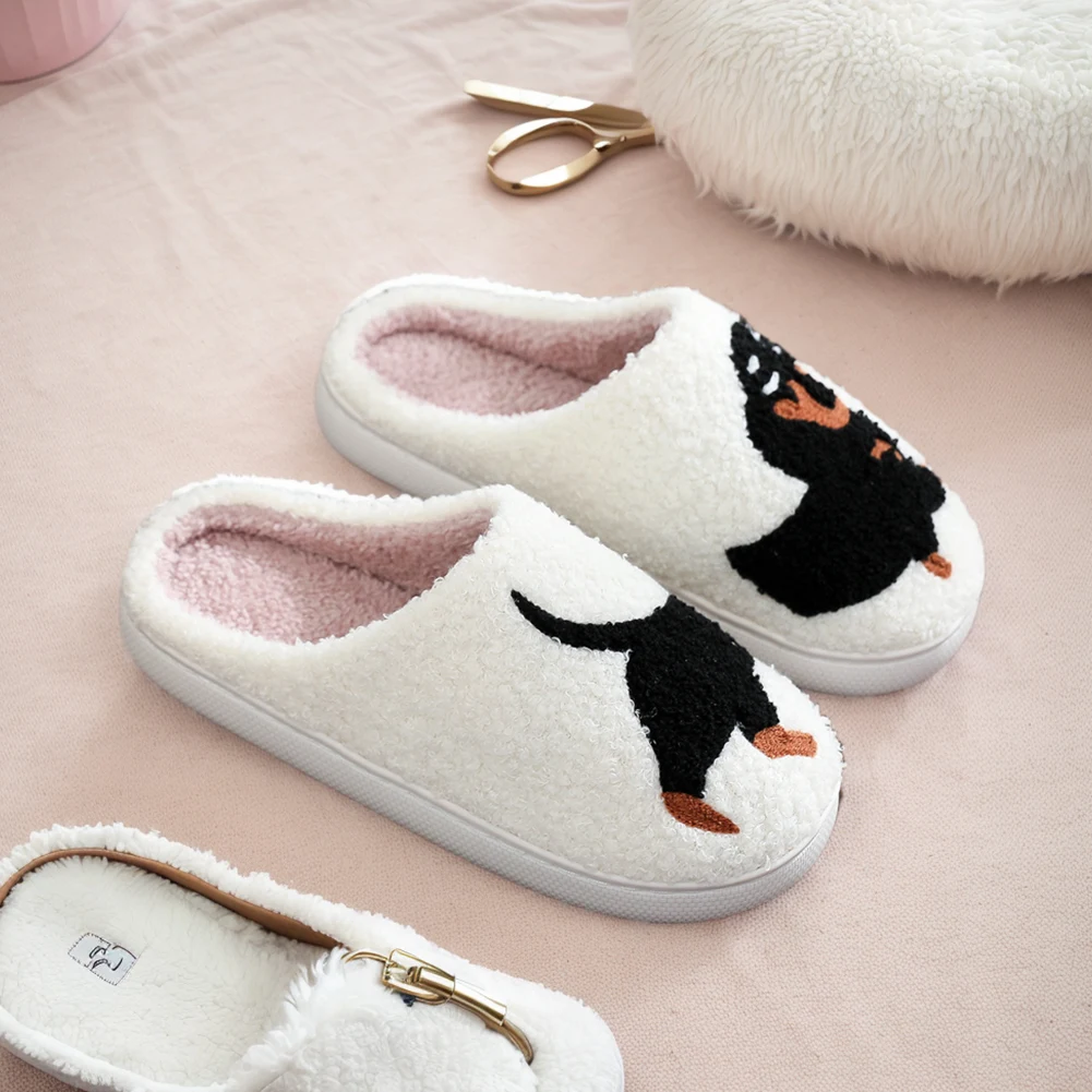 Plush Dachshund Slippers Fuzzy Dog Slippers Anti Slip Warm Slip-on House Shoes Flat Thermal Slippers for Outdoor Indoor Bedroom