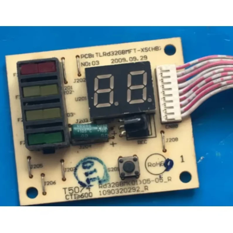 

Подходит для нового приемника панели дисплея кондиционера TCL TLRD32GBMFT-XS (HB) 1090320292.