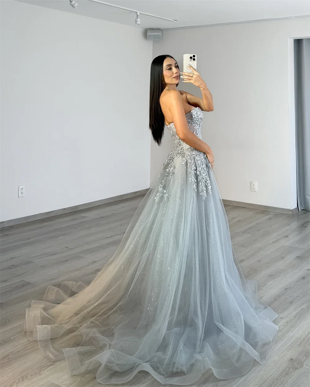 Luxe A-lijn Tule Strapless Galajurken Lovertjes Applicaties vestidos de noiva Side High Split Avondjurk 2025