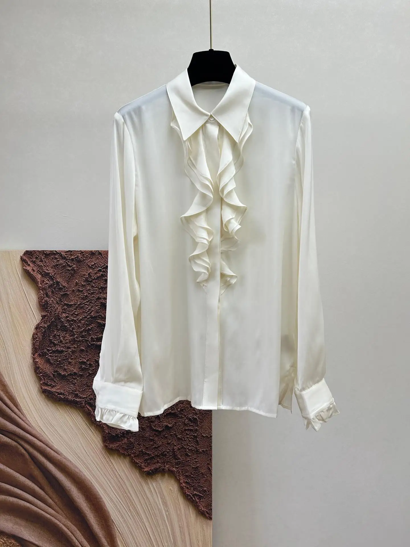 

2026 Spring French Silk Ruffle Long Sleeve Blouse Women's Elegant White Shirt Luxury