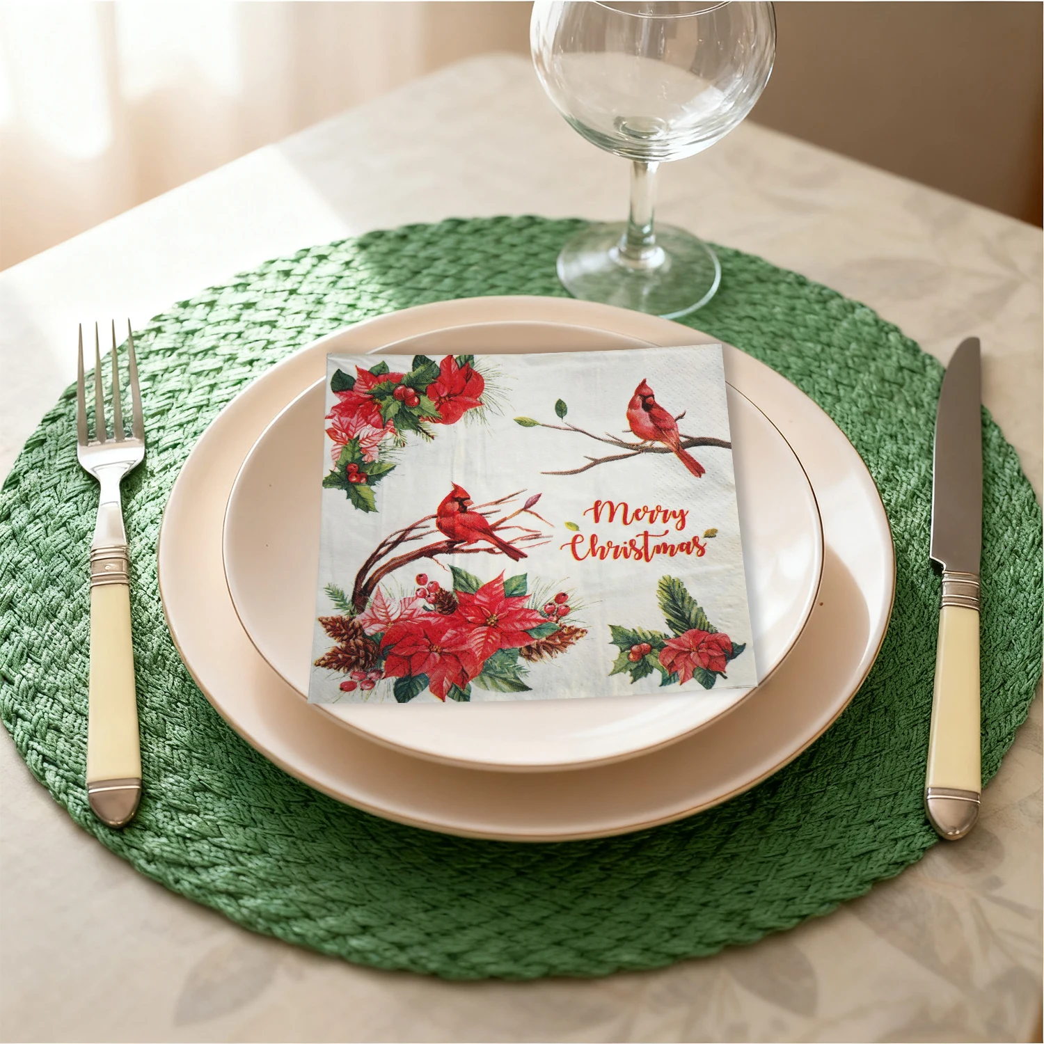 20 قطعة مناديل ورقية لعيد الميلاد الاحتفالية - تصميم طائر الكاردينال والبونسيتة وهولي التوت، مناديل ديكوباج للاستعمال مرة واحدة مقاس 33 × 33 سم