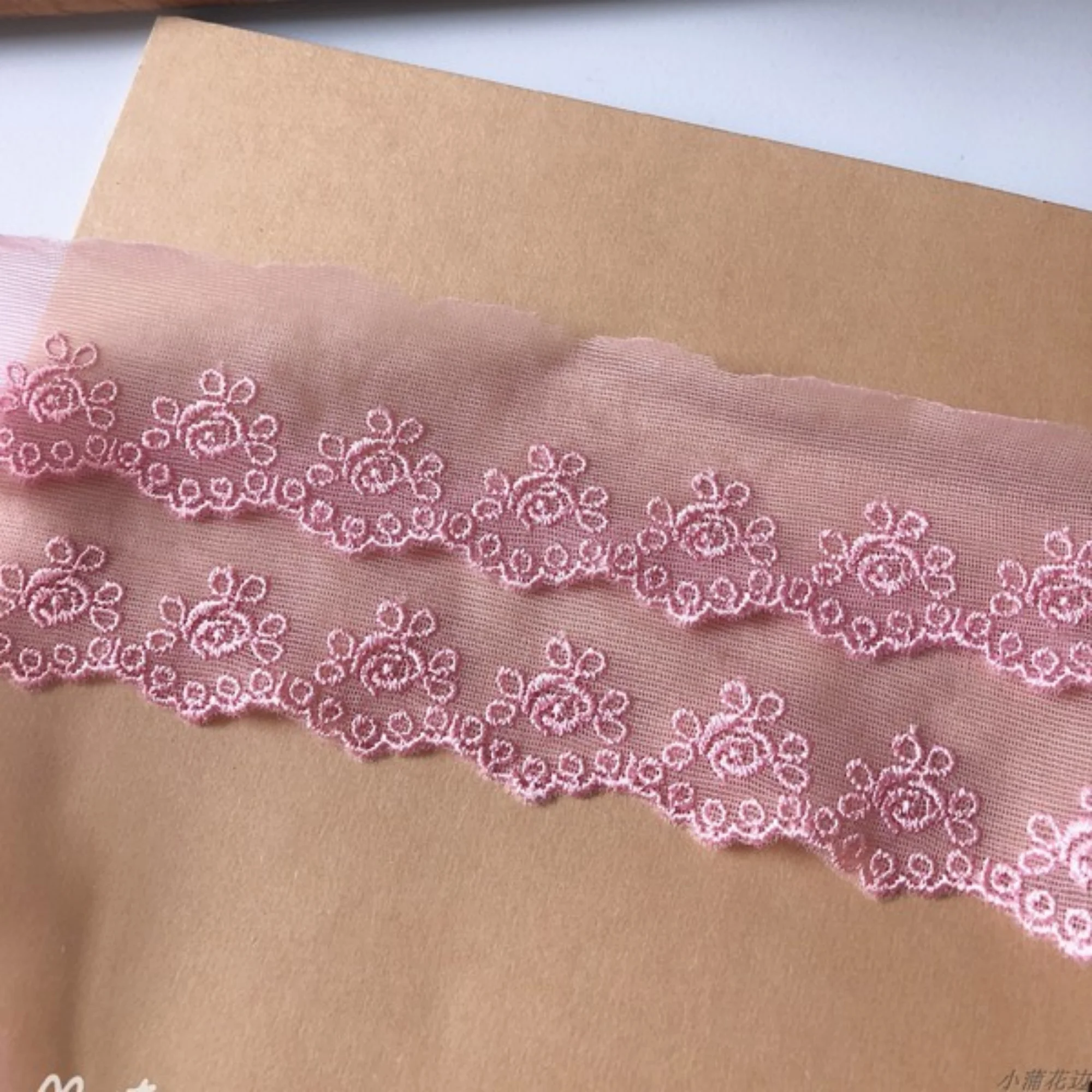 Larghezza 4 cm finiture in pizzo rosa, pizzo ricamato con fiori, finiture in pizzo floreale per velo da sposa, pizzo smerlato, pizzo per abito fai da te