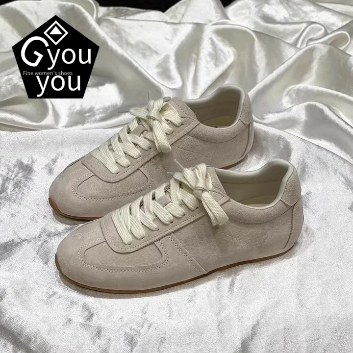 

Легкие мягкие женские кроссовки из натуральной кожи в стиле ретро, Гонконг, 2025, повседневные модные кроссовки на плоской подошве