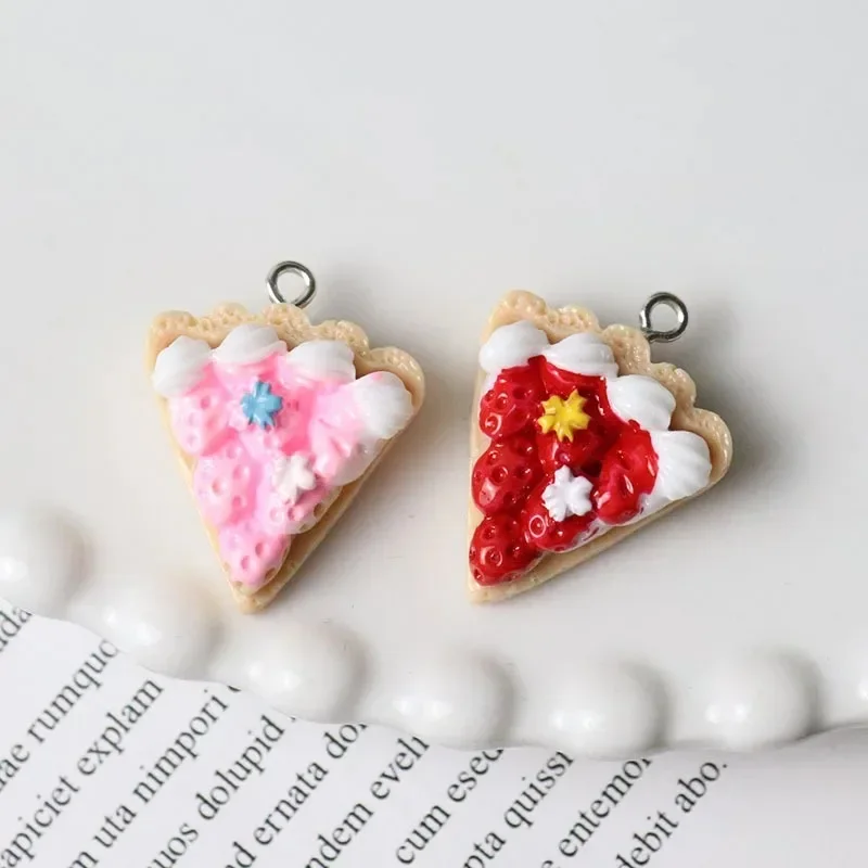 10pcs Triangle Strawberry Cake Resin Charms Simulation Cream Cake Small Pendant DIY For Earring Zip Key Chains Jewelry Make