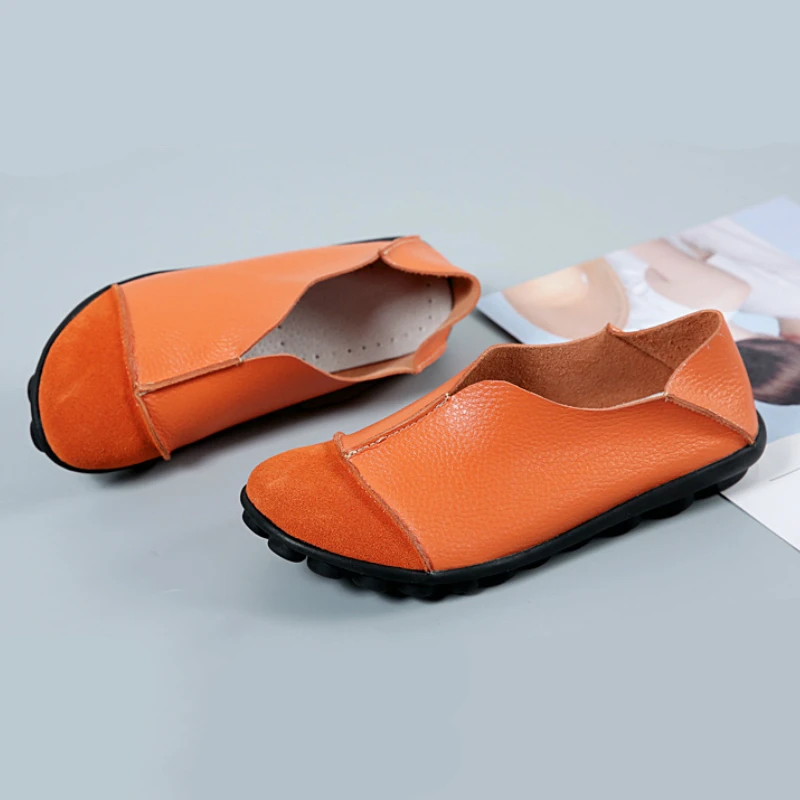 Women Casual Shoes Flats Plus Size Low-cut Slip-on Loafers Woman Comfortable Fashion Leather Shoes High Quality Ladies Sneakers