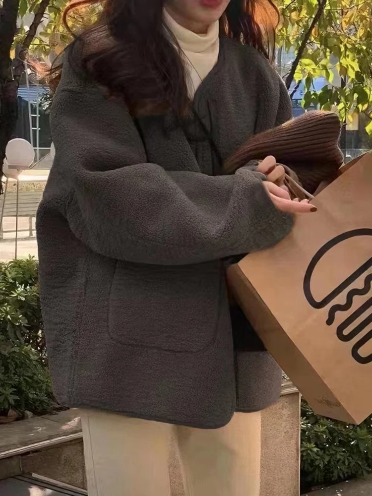 

Lamb Fur Jaet Women's 2025 Autumn Winter New Sle Hong Kong Flavor Retro High-End Small ence Design Sense Cotton Coat