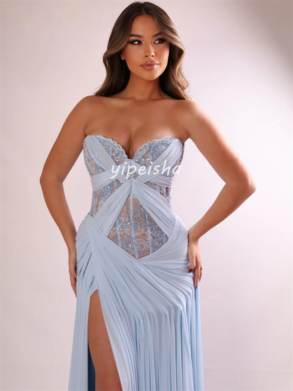 Abiti da sera lunghi senza spalline a trapezio in pizzo con pieghe di paillettes in chiffon di moda sexy personalizzati Abiti da sera formali di alta qualità