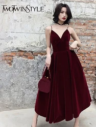 TWOTWINSTYLE Summer Backless Dress For Women V Neck Spaghetti Strap Sleeveless High Waist Sexy Party Dresses Female 2022 Fashion