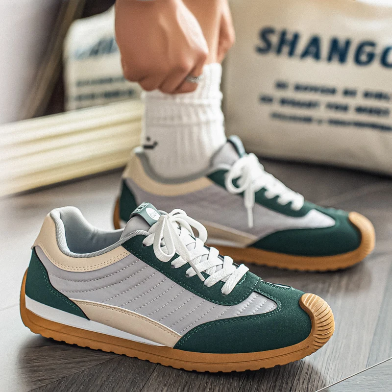 

Новые мужские ретро-кроссовки 2026 года в стиле German Training Shoes с цветовыми блоками, дышащие, с мягкой подошвой, легкие, повседневные, спортивная обувь