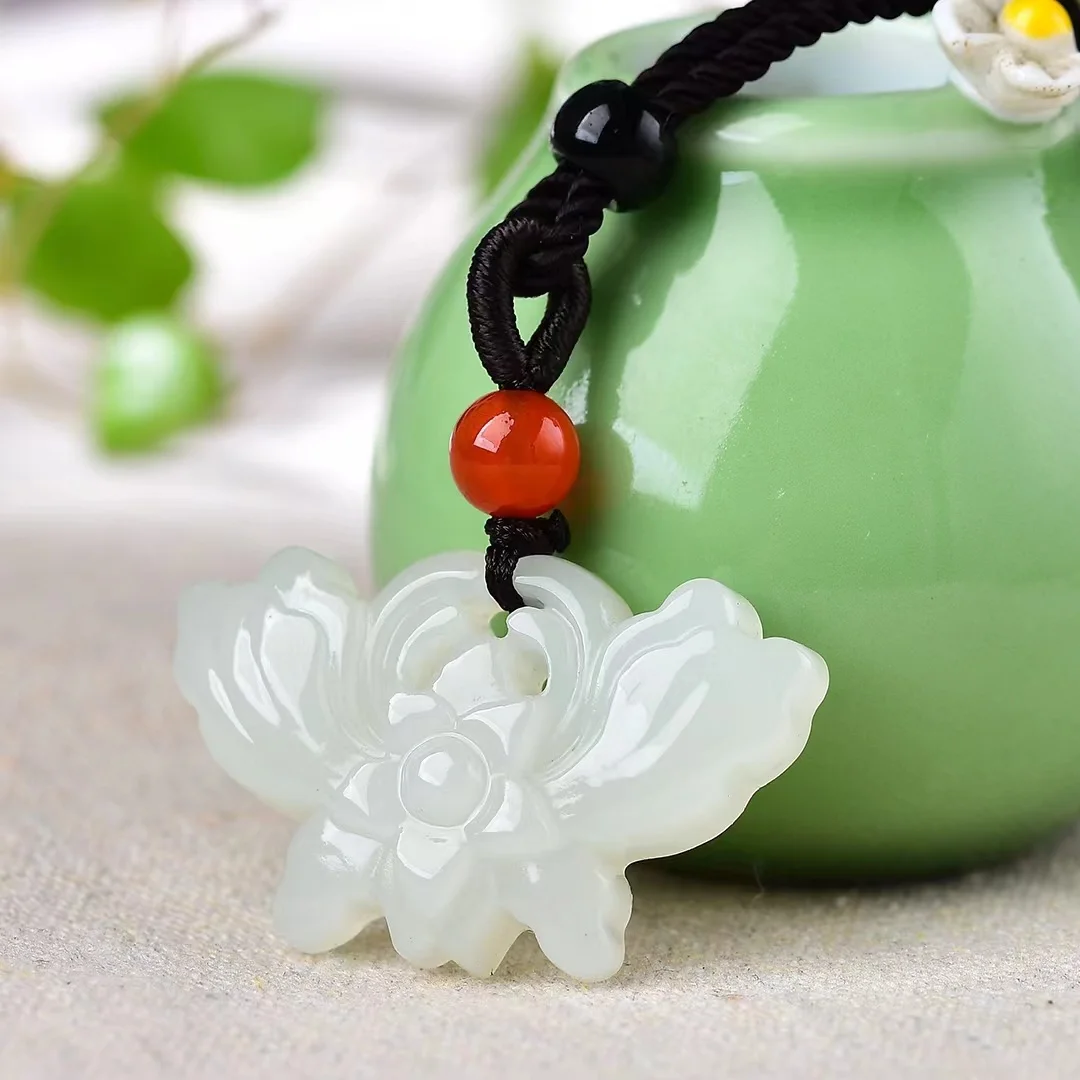 Exquisite Hetian Jade Butterfly Love Flower Pendant Jewelry 13054#