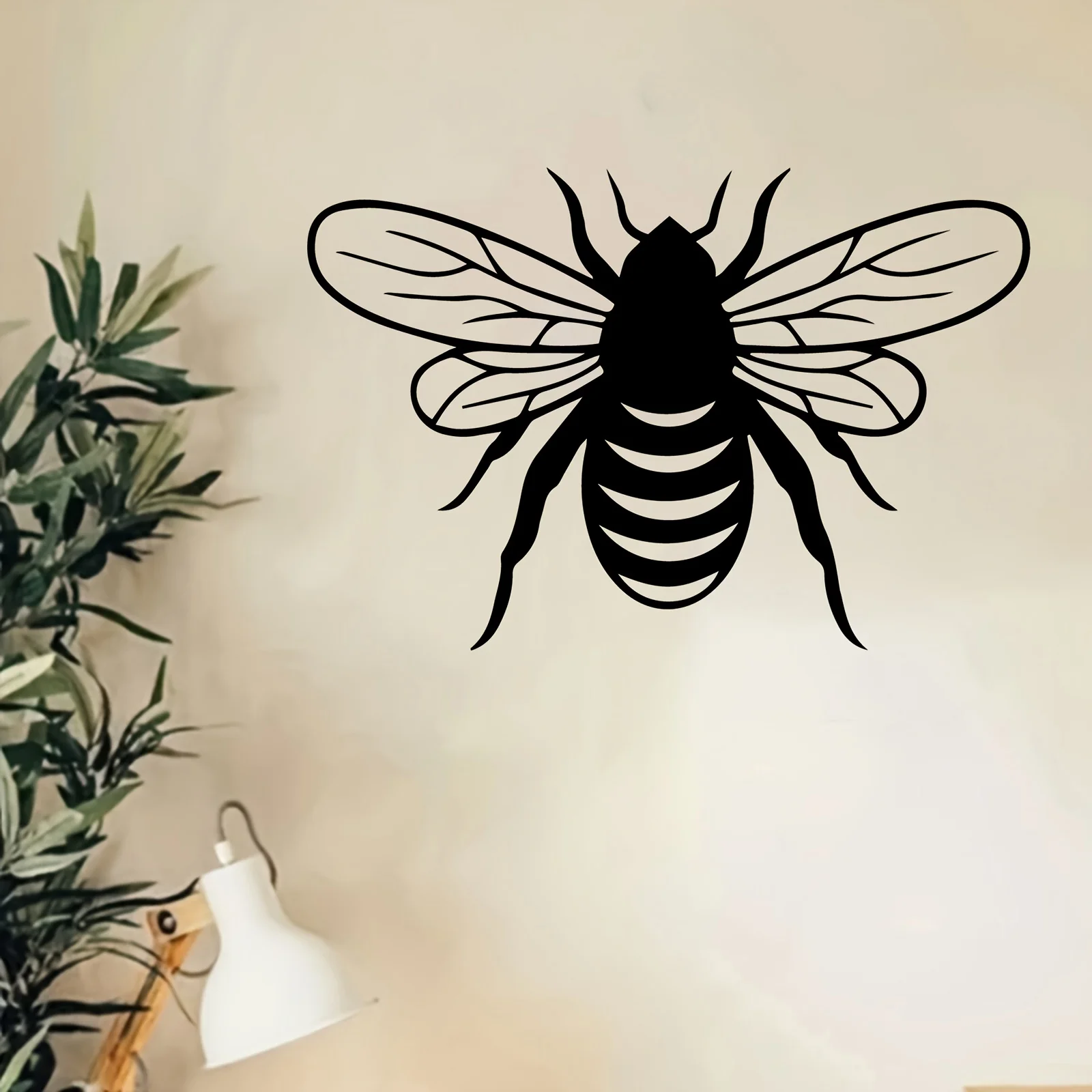 1PC Bee-Themed Metal Wall Art, Striking Sculpture Mural, Weather-Resistant for Garden Fences Patio Walls