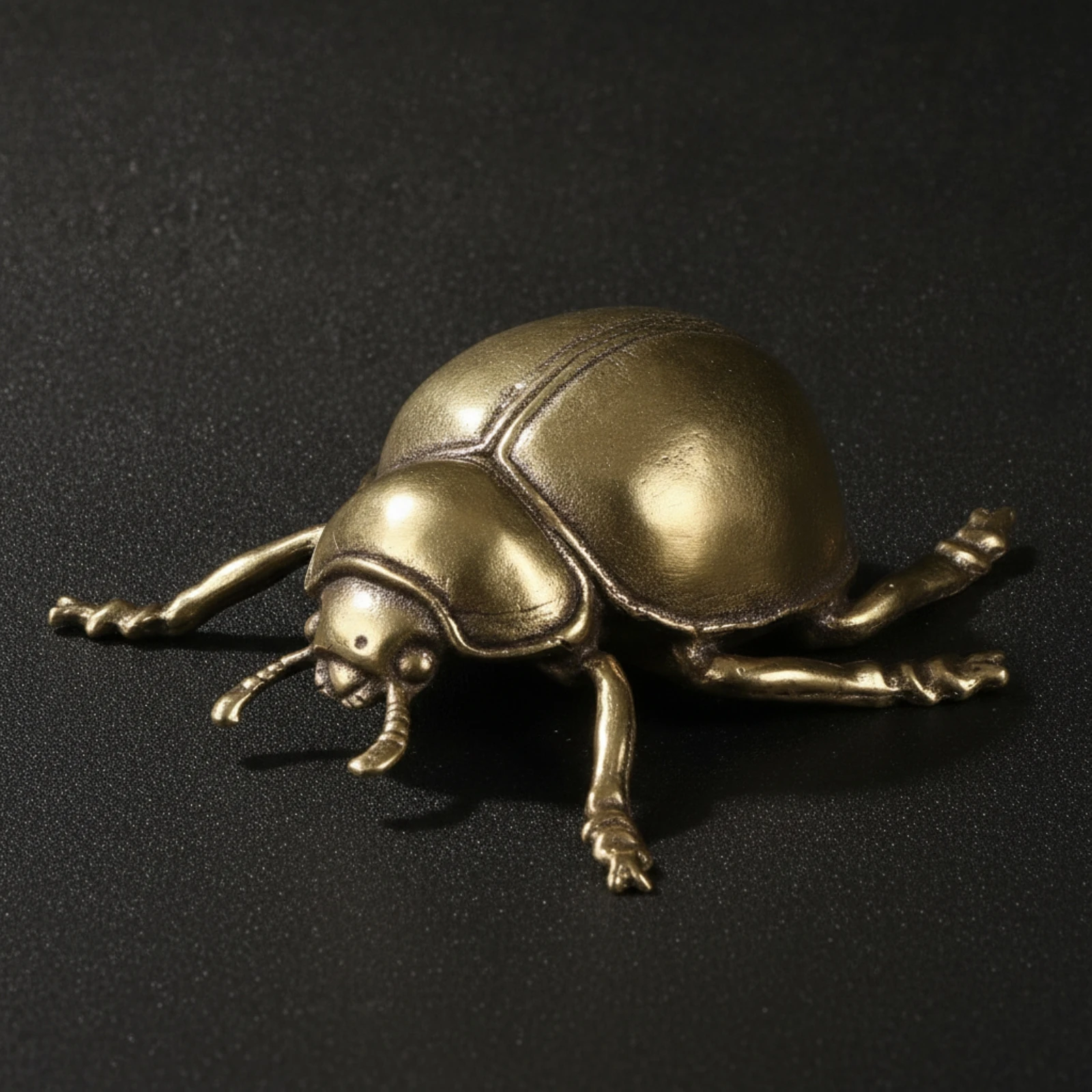 Beetle Figurine Antique Style Brass Beetle Desktop Ornament Collectible Decoration Decorative for Collectors, Tea Table view 2
