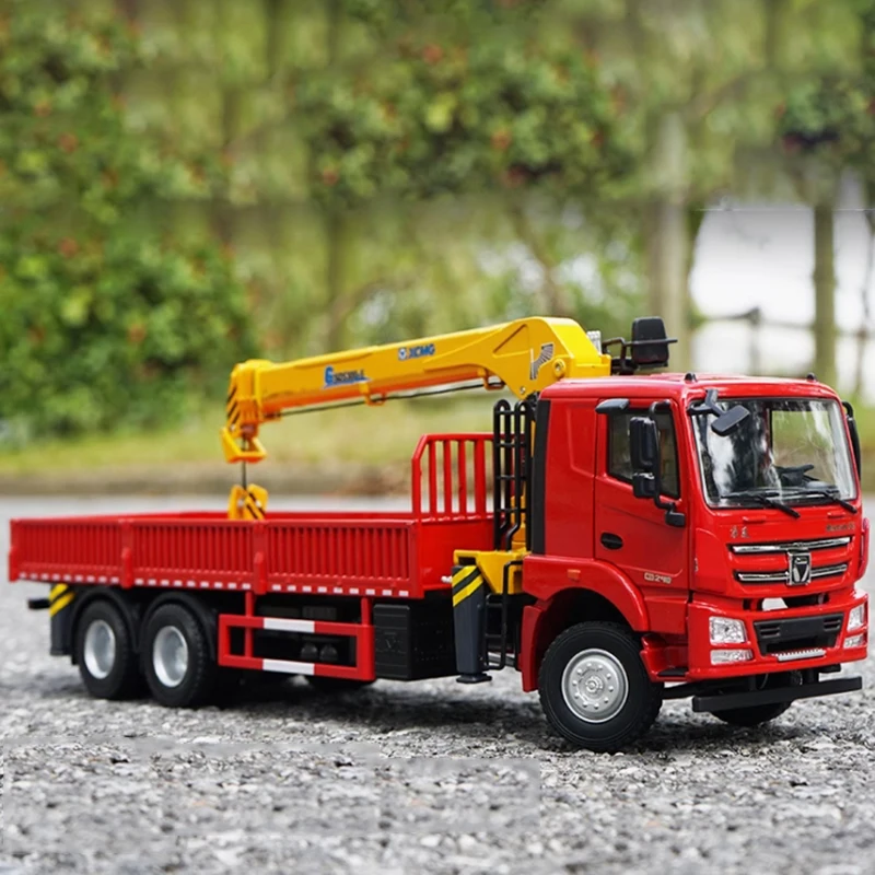 Diecast Alloy 1:35 Scale Truck Crane Cargo Transport Truck Engineering Truck Model Collection Souvenir Display Ornaments