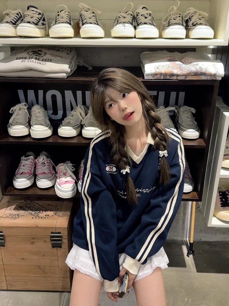 

American Collar Striped Sweatshirt Women Spring Autumn New Korean Loose Design Long Sleeve Top V-neck Commute Style