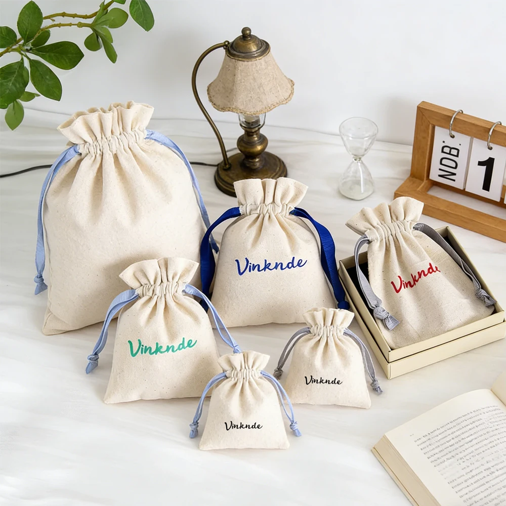 

100Pcs Nature Cotton Canvas Bags for Earring Necklace Jewerly Gift Bag With Ribbon Drawstring Personalized Logo Wedding Pack