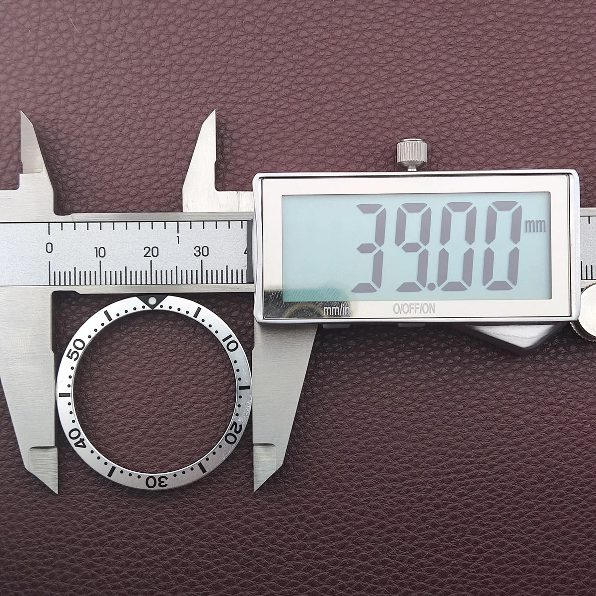 39Mm Bezel แบนอลูมิเนียม Bezel แทรกแหวน Nh35เปลี่ยนอุปกรณ์เสริม Nh36กรณี Nh35นาฬิกาอะไหล่