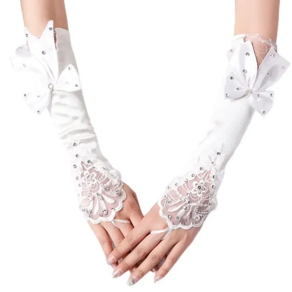 

Длинные атласные перчатки без пальцев с кружевом для невесты на свадьбу