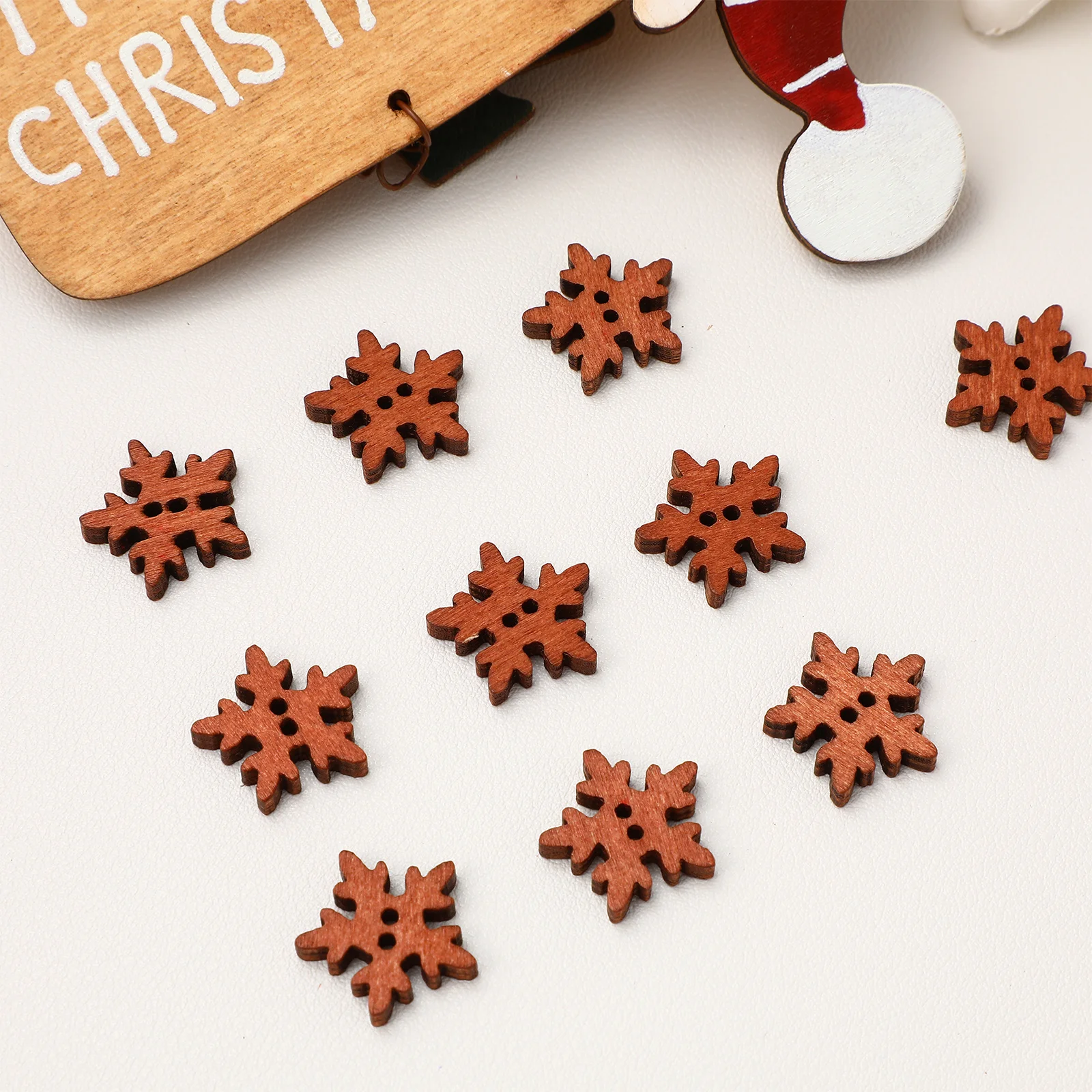 

100pcs 18/25mm Wooden Snowflake Buttons Decoration for Craft Scrapbooking Sewing DIY Projects Unique Button Art Supplies