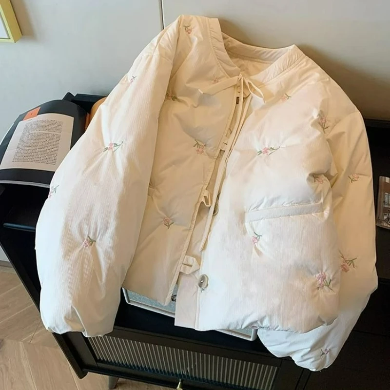 

Женская куртка с хлопковой подкладкой во французском стиле, зимняя мода 2026, свободная универсальная теплая короткая верхняя одежда с хлопковой подкладкой