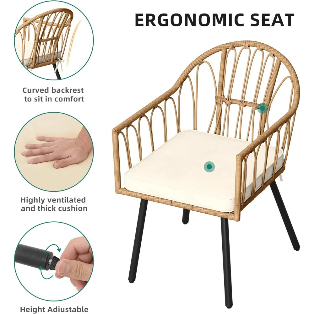 4 قطع من كراسي تناول الطعام المصنوعة من الخيزران، مجموعة أثاث الفناء الداخلي والخارجي مع وسادة وظهر منحني مناسب لجميع الأحوال الجوية