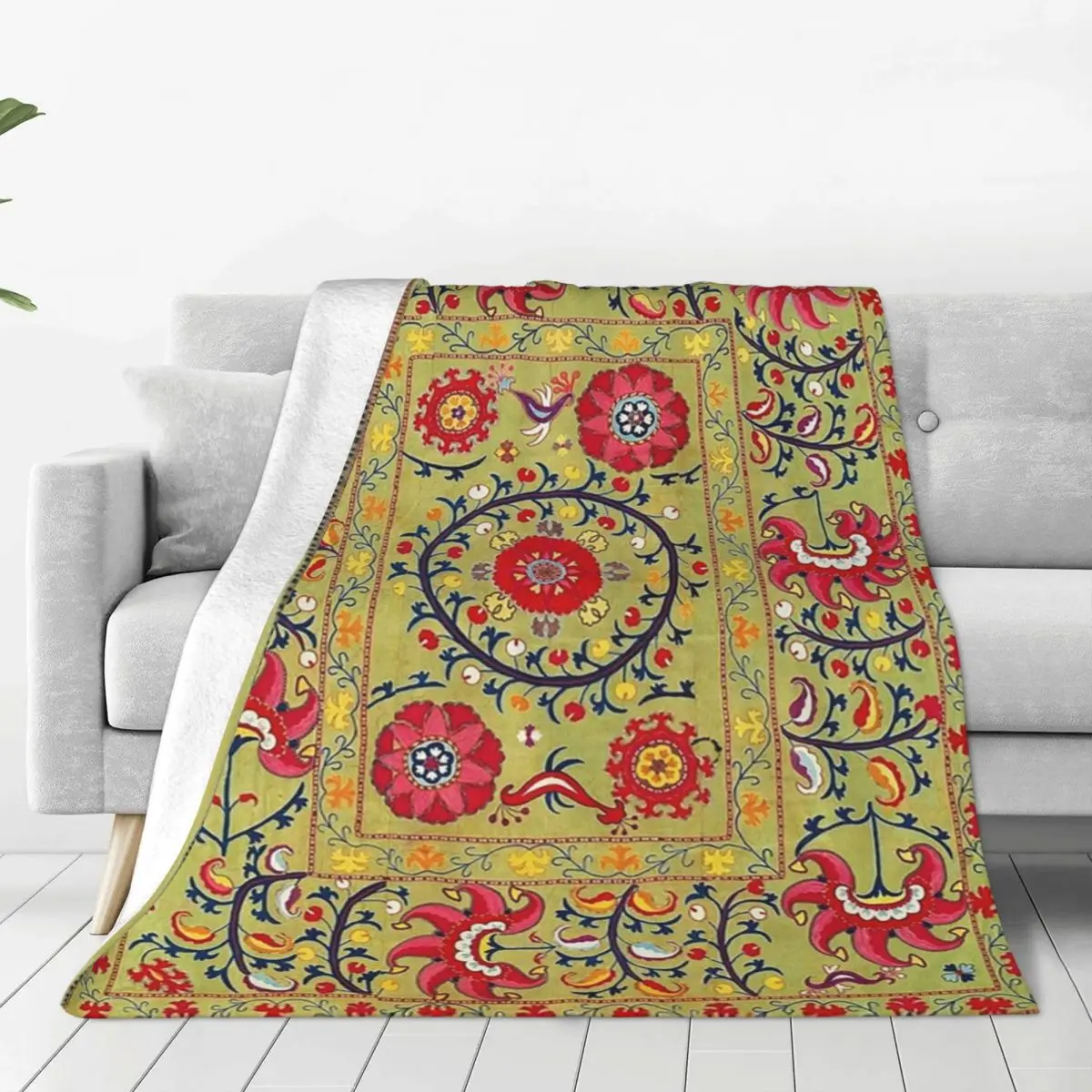 Lakai Suzani Uzbekistan Floral Embroidery Blankets Fleece Super Soft Sofa Throw Blankets For Couch Travel Throws Bedspread Quilt