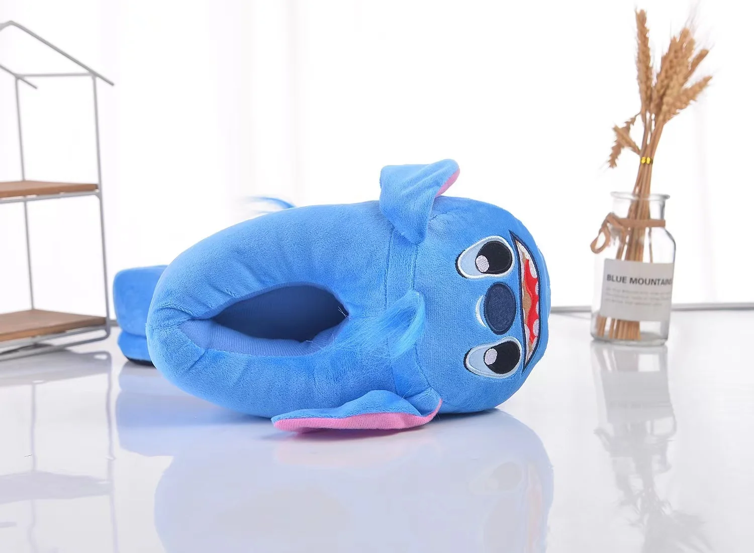 Disney Stitch bawełniane kapcie Model z kreskówki Anime zimowe ciepłe buty wewnętrzne zabawki pluszowe wypełnione domowe kapcie prezenty urodzinowe