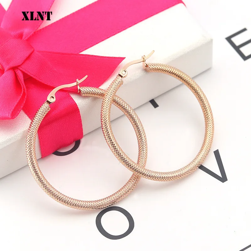 XLNT  2019 Punk 20-40mm Diameter Hoop Earrings For Women Statement Earrings Fashion Stainless Steel Jewelry Accessories