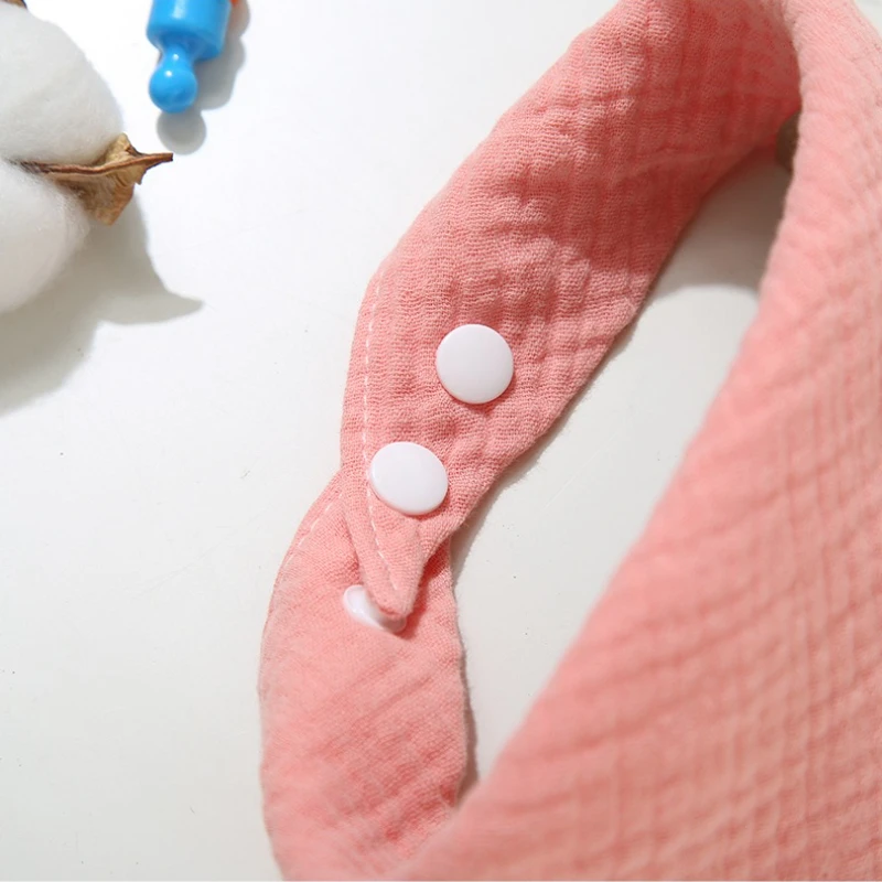 Écharpe triangulaire en coton doux, couleur unie, bavoir à bouton-pression, bave d'alimentation pour bébé, serviette de salive, Bandana, tissu de rot, articles pour bébé