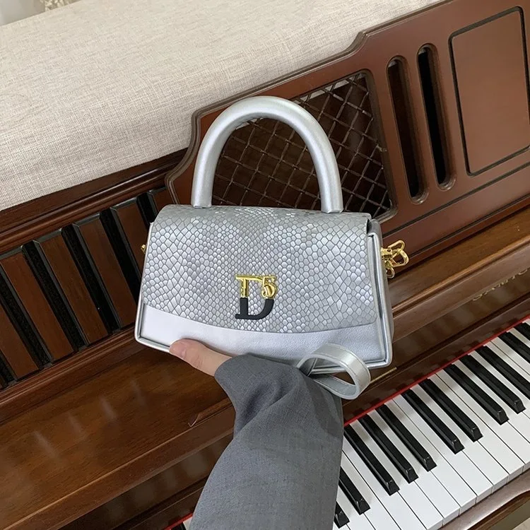 

2025 Autumn Winter Vintage Tote Bag for Women Textured Leather Shoulder Bag with Top Handle, Minimalist Crossbody Purse