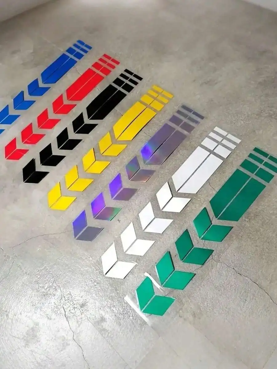 

Reflective 3D Arrow Motorcycle Sticker Laser Holographic Waterproof TPU Decal For Bikes Scooters Vehicle Decor