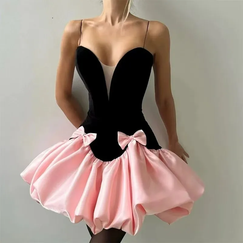 

Customized Short Velvet Evening Dresses with Pockets Satin A-Line Spaghetti Pleated Prom Dress Wedding Guest Dress for Women