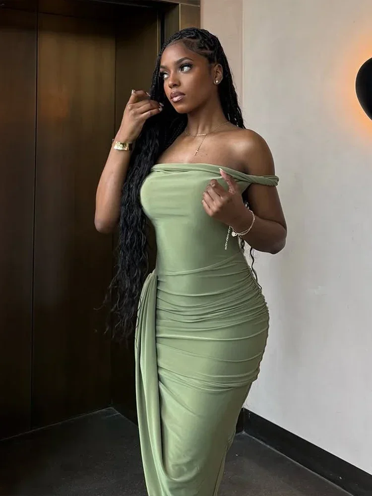 فستان Chaxiaoa غير منتظم مُزين بقطع القماش للنساء مثير برقبة مائلة وفتحة جانبية أنيق وضيق ومطاط للصيف نحيل ماكسي Bodycon