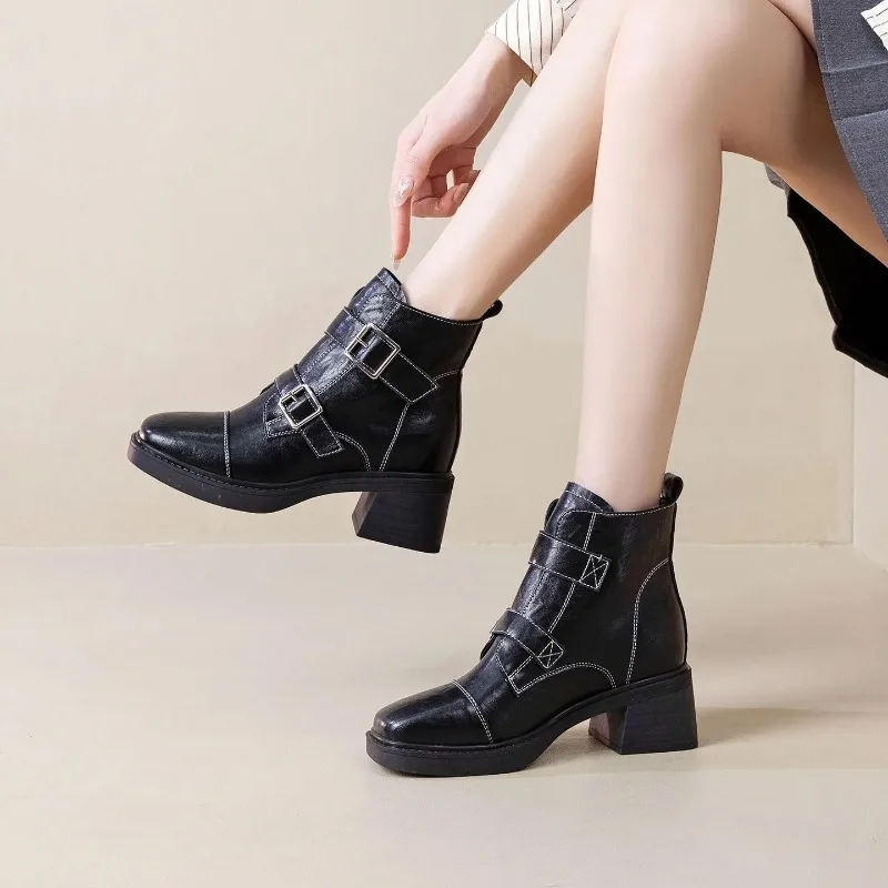 Autumn New Retro British Style Platform Inside Heightened Block Heel Double Buckle Hundred Booties