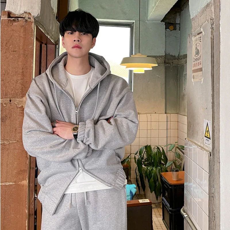 

Spring 2022 fashion new sports men's sweastshirt set Hooded collar tops + straight-leg pants Two-piece Handsome Outfit