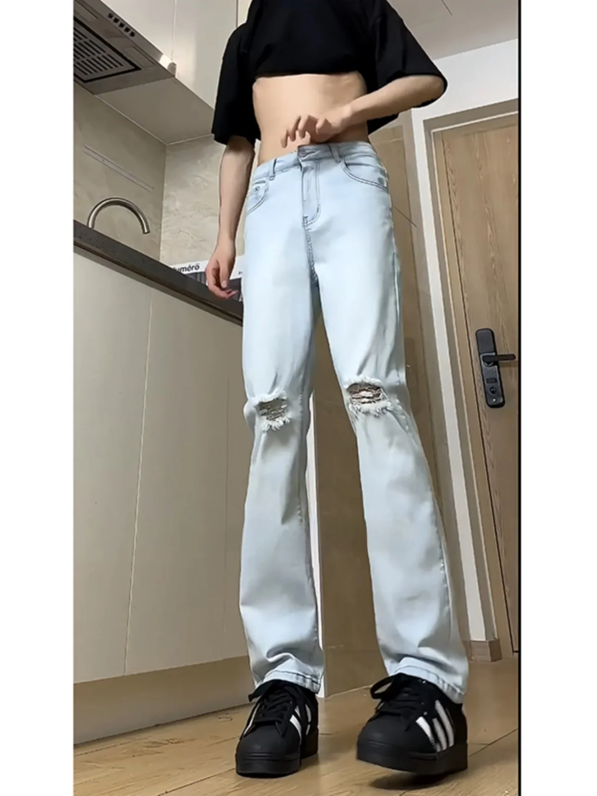 

Мужские летние джинсы с удлиненными прямыми штанинами, синие, с рваными элементами, молодежные, модные, с высокой талией, длинные, в стиле CleanFit Bootcut