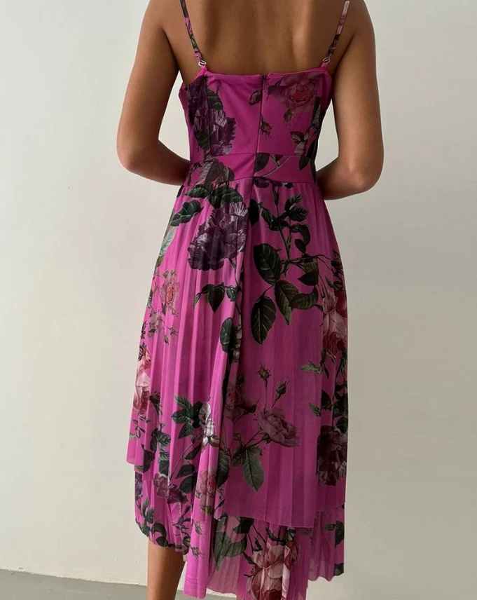 2024 Sommer neue Freizeit täglichen Urlaub mikro elastischen V-Ausschnitt gedruckt gefalteten Camo-Kleid