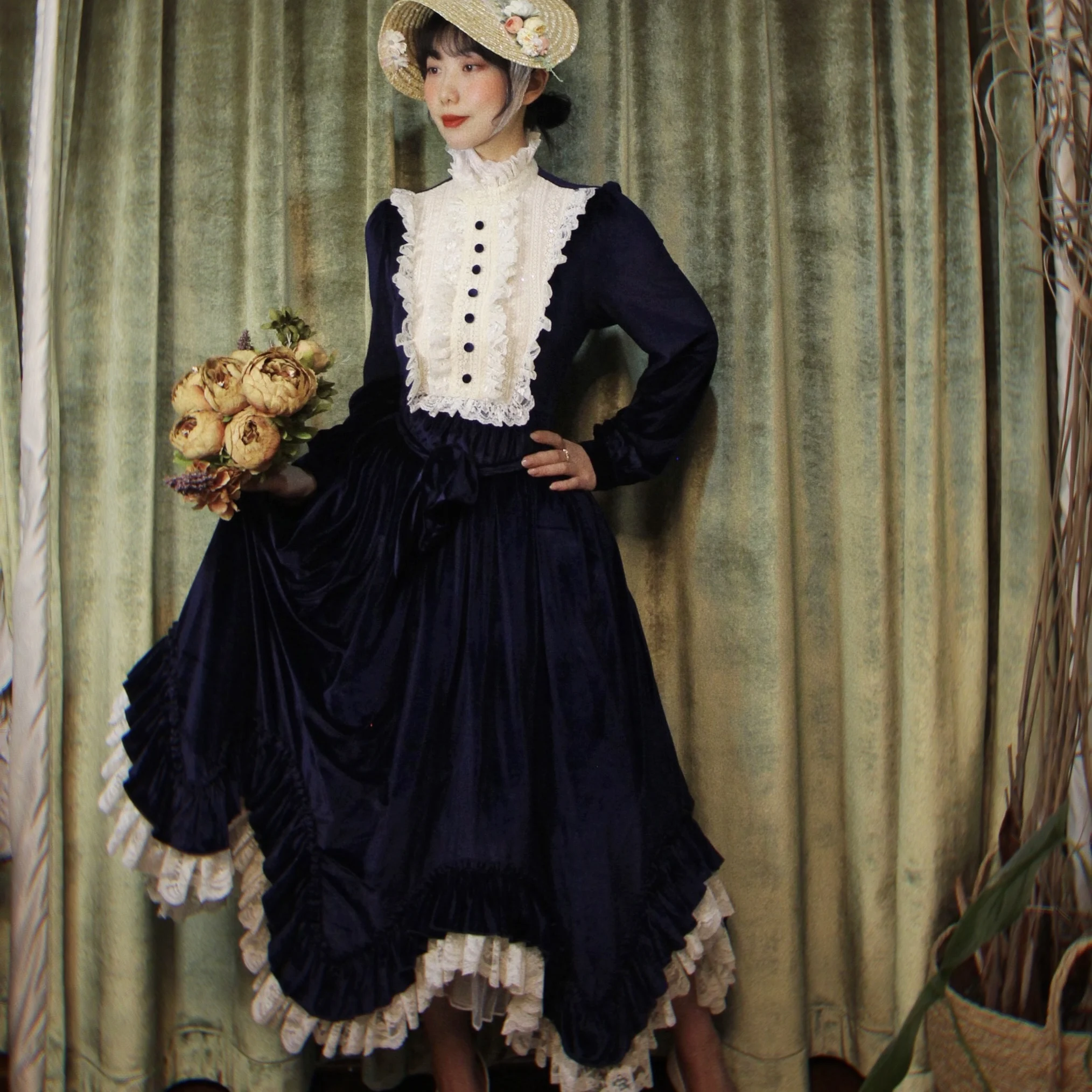 

TIYIHAILEY Long Mid-Calf Women Velvet Ladies Dress long Sleeve Navy Blue Lace Patchwork S-L Spring Autumn Big Hem Vintage