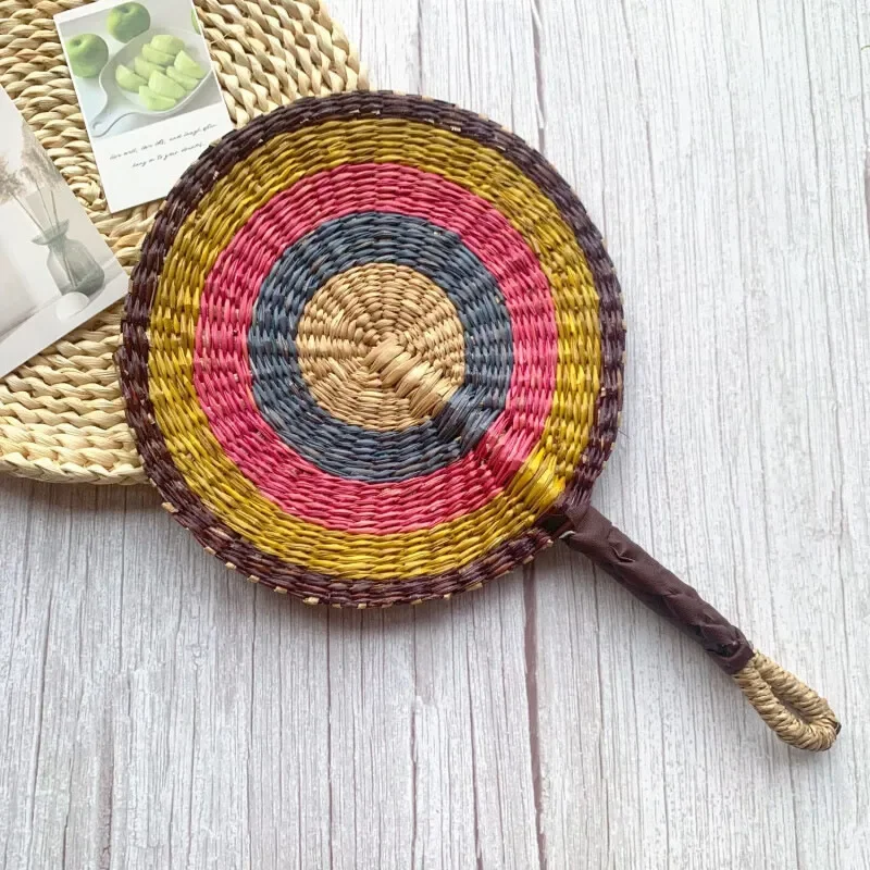 Handwoven Seagrass Hand Crank Fan Retro Padded Cooling Decor for Summer Home