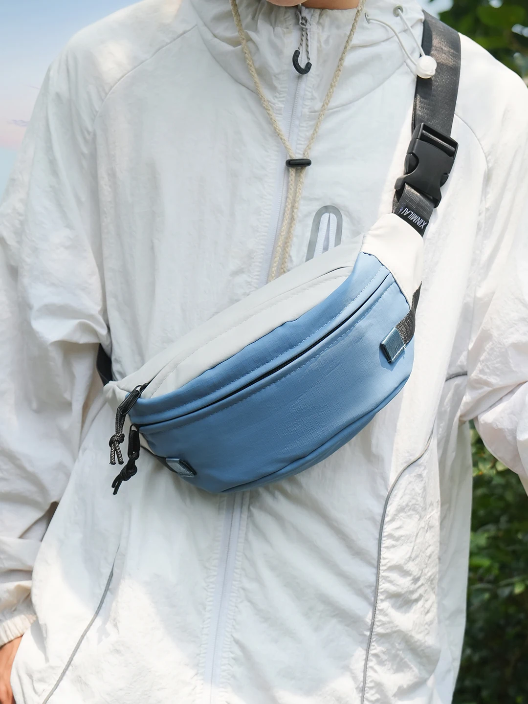 bolsa-transversal-casual-masculina-e-feminina-estilo-workwear-moderno-e-simples-leve-multibolsos-e-impermeavel