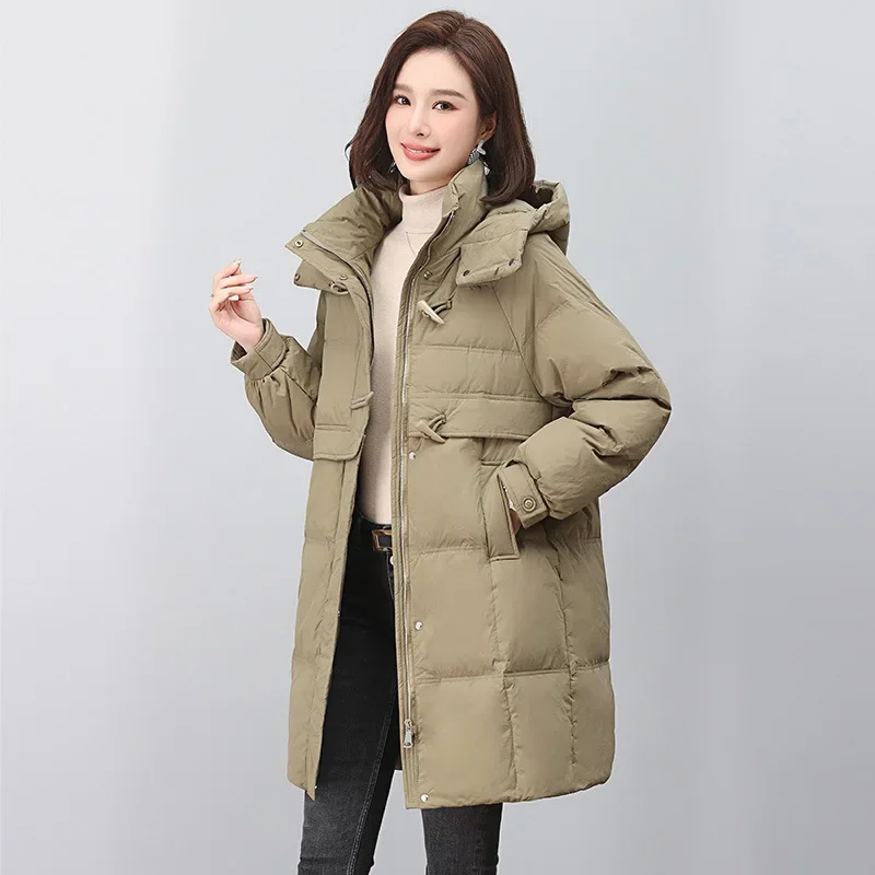 ملابس شتوية للأم في منتصف العمر مقاس كبير نمط غير رسمي من نسيج البوليستر بسحاب مقاس كبير سترة نسائية متوسطة الطول إضافية #4