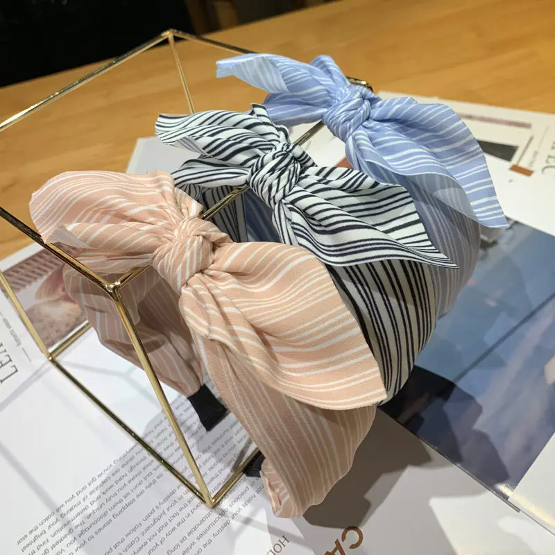 Korean Bow Headband for Women – Striped Fabric Hair Band with Cute Knot, Wash-Face & Outdoor Wear Valentine’s & New Year