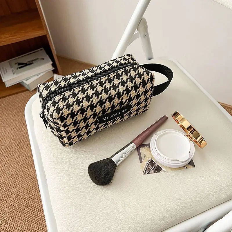 

Plaid Advanced Cosmetic Bag Versatile Large Capacity Emulsion Brush Storage Bag Portable Travel Carrying Bag