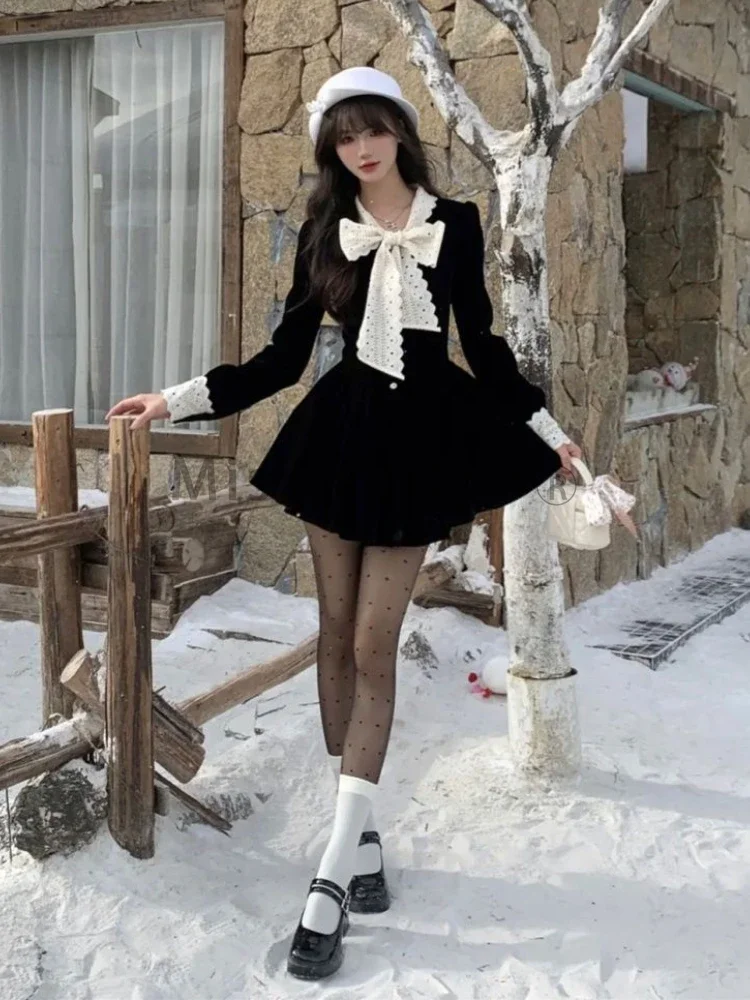 French Vintage Black Velvet One Piece Dress Women Patchwork Lace Panel Princess Dresses Korea Chic Design Casual Party Clothes