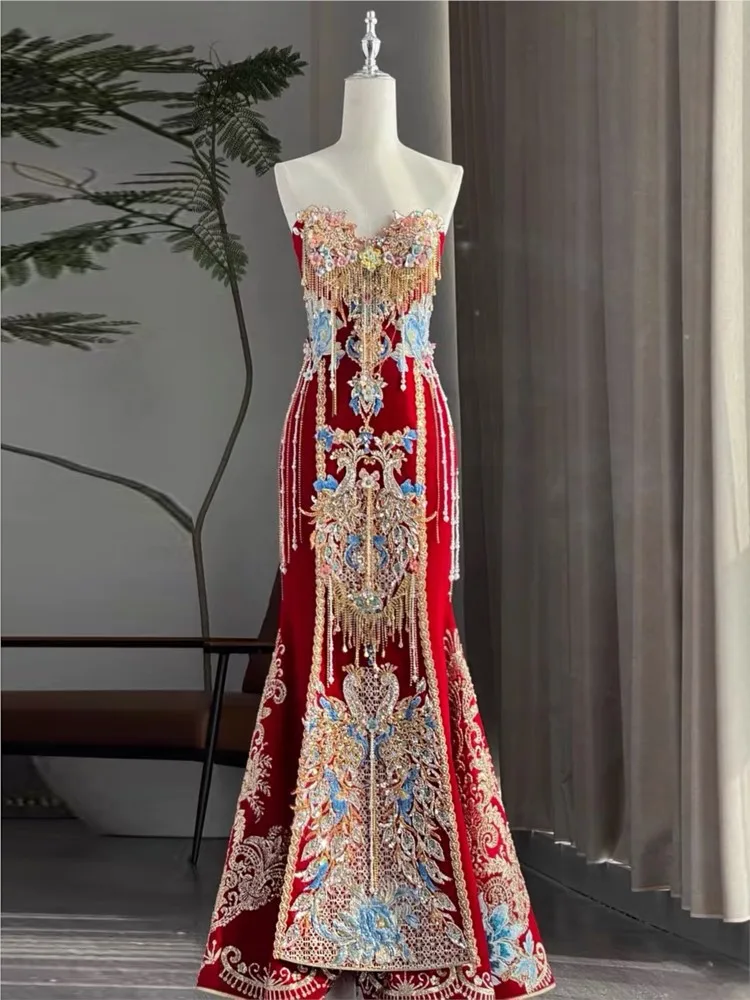 New Chinese-style wedding dress velvet toasting and