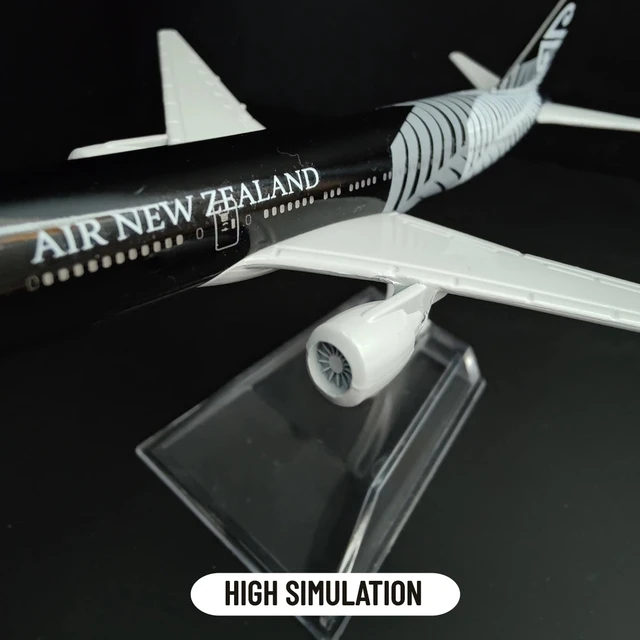 1:400 Scale Metal Aircraft New Zealand Airlines B777 Plane Boeing Airbus 3 1:400 Scale Metal Aircraft New Zealand Airlines B777 Plane Boeing Airbus 3