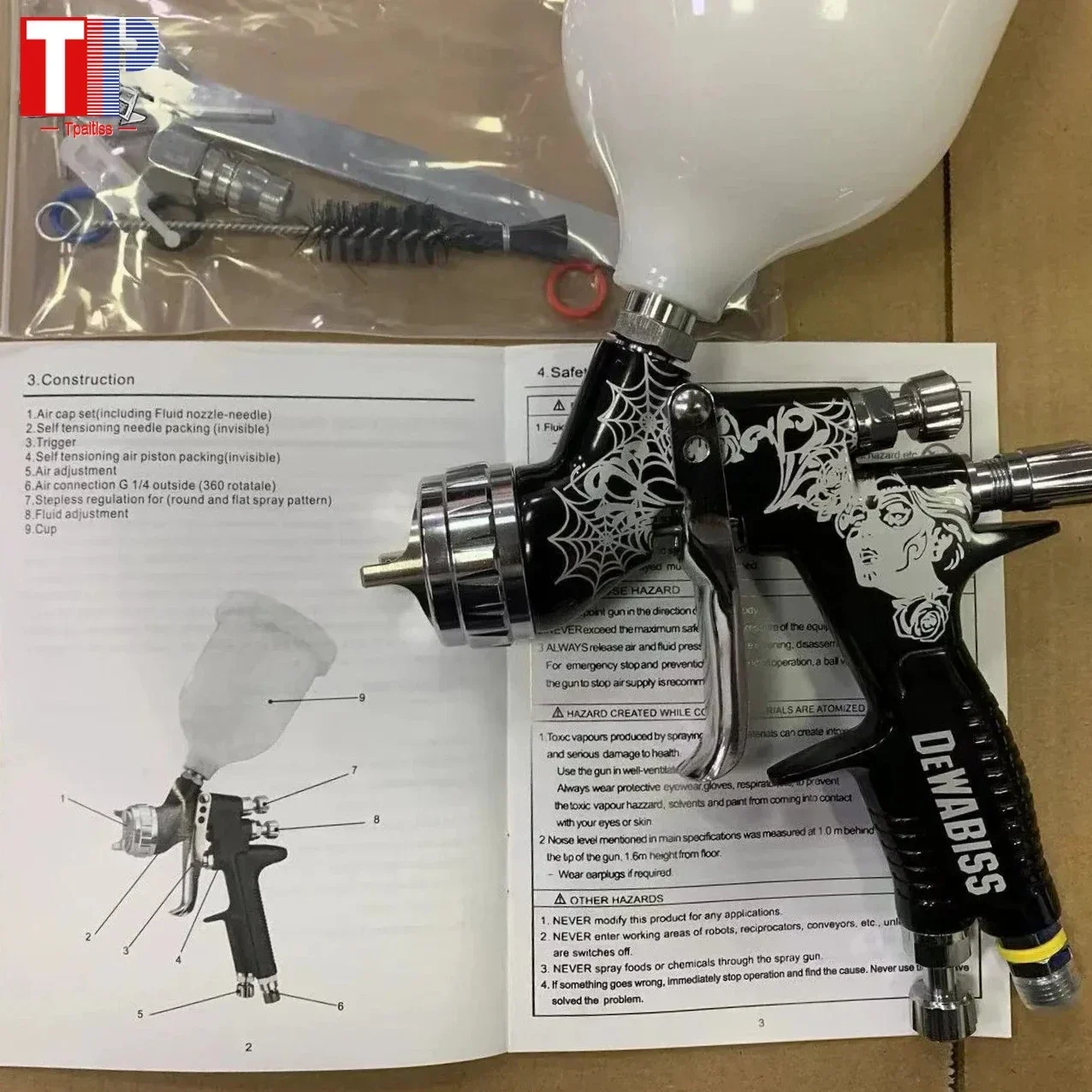 ブラックスパイダースプレーガン TE20 1.3 ミリメートルノズル LVMP ペイントツール 600 ミリリットルカップワニスとプライマー用