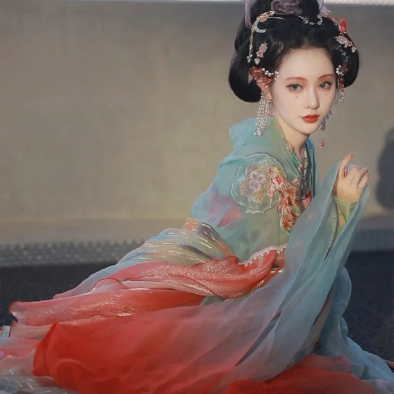 Cosplay Chinese Folk Dance China Dress Hanfu Set Women 2025 New Chinese Traditional Costume Chest-length Skirt Big Sleeve Hanfu