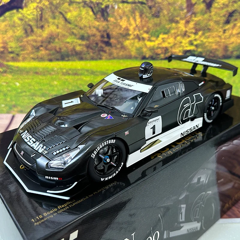 AUTOart 1:18 GTR GT500 GT5 Racing game version Car model Car model Collection Gift to friends and relatives 81041